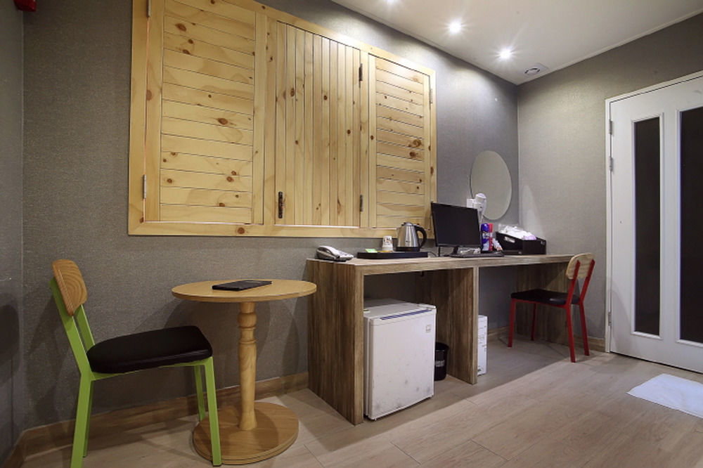 Songjeong Im Hotel Пусан Экстерьер фото